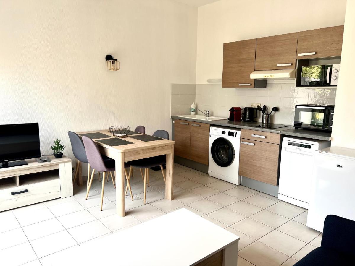 Lrx-0049 - Appartement Avec Exterieur Aytré Zewnętrze zdjęcie